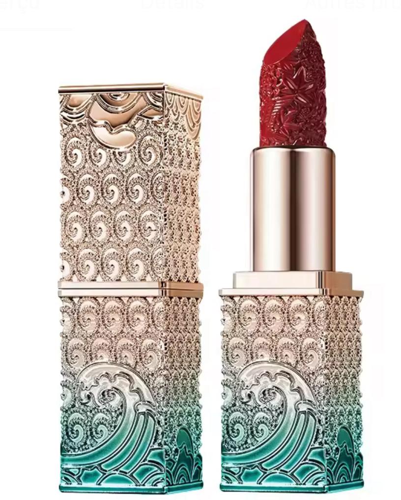 Rouge à lèvres rose brique doux